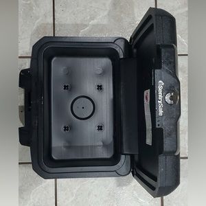 Sentry Safe Safe